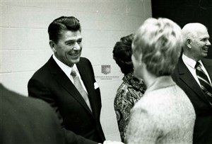 Image description is not available for 1970.025